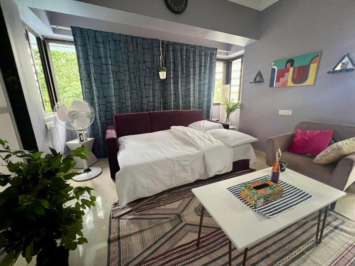 Apartament Hidden Gem With Pvt Terrace Bandra Bombaj