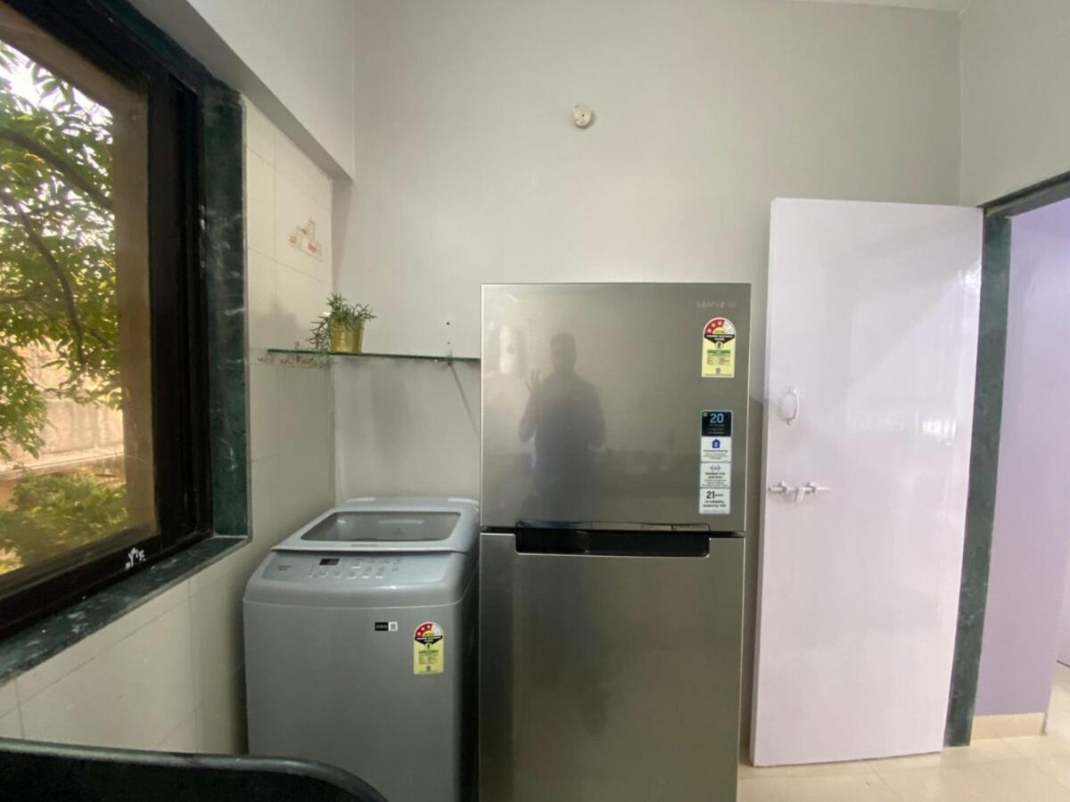 Hidden Gem With Pvt Terrace Bandra Apartament